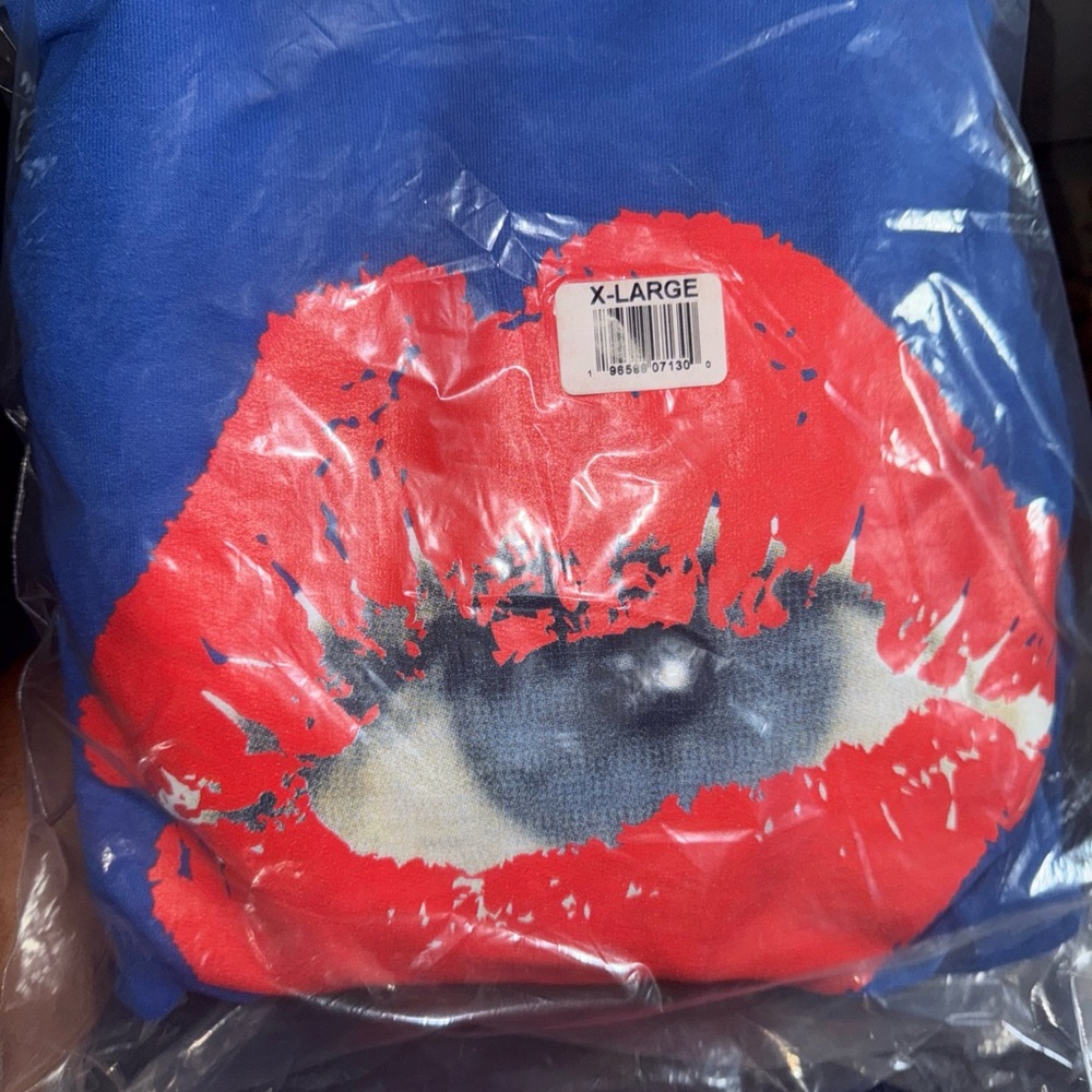 Blue and Red Eye Graphic Sweatshirt